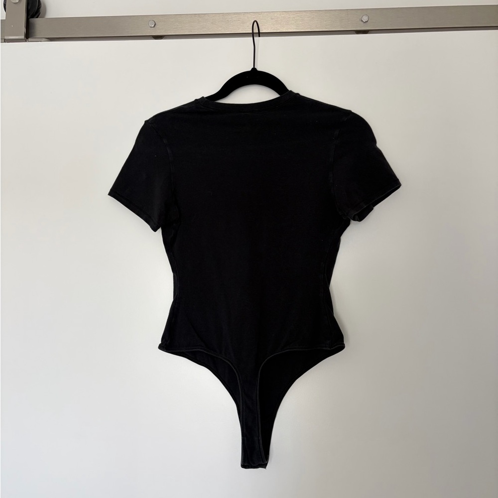 SKIMS Short Sleeve Bodysuit